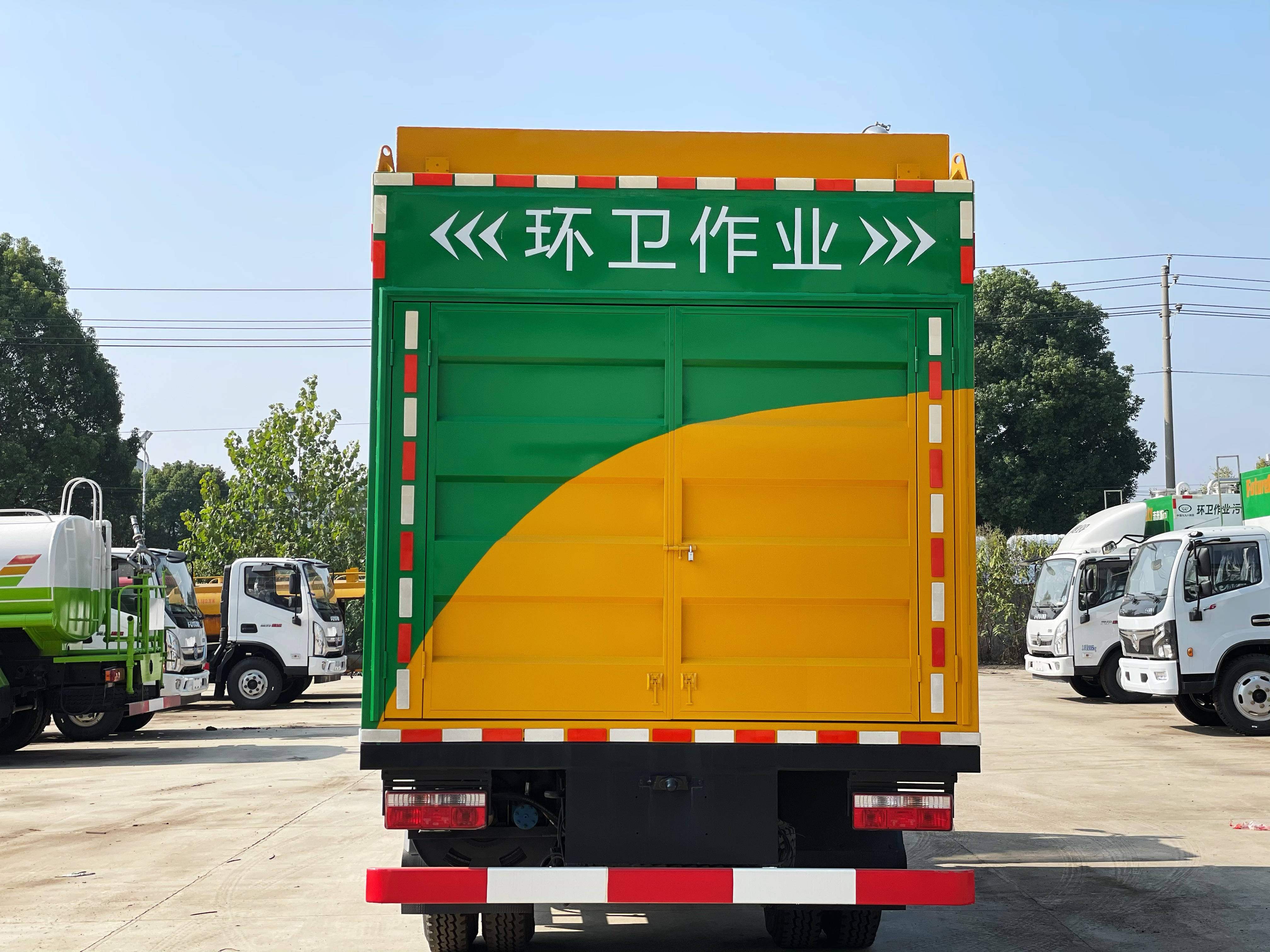 东风3390轴距吸污净化车